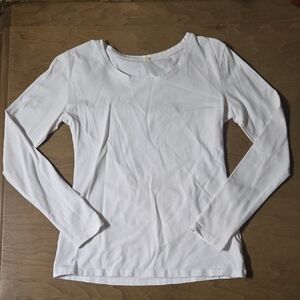 Classic Long-Sleeve Crew Neck Top - White